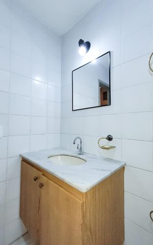 Apartamento à venda com 51m², 1 quarto e 1 vaga Apartamento à venda com 51m², 1 quarto e 1 vagaBanheiro Social