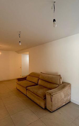 Apartamento à venda com 138m², 3 quartos e 2 vagasSala