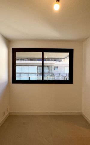 Apartamento à venda com 138m², 3 quartos e 2 vagasSuíte