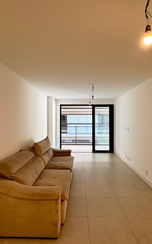 Apartamento à venda com 138m², 3 quartos e 2 vagasSala