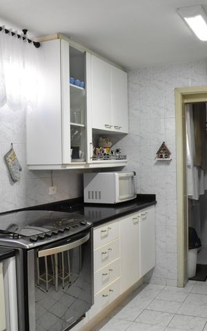 Apartamento para alugar com 200m², 3 quartos e 1 vagaCozinha