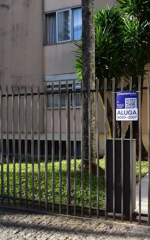 Apartamento para alugar com 200m², 3 quartos e 1 vagaPlaquinha