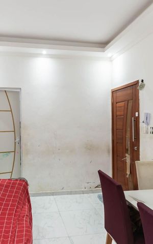 Apartamento à venda com 130m², 2 quartos e sem vagaSala