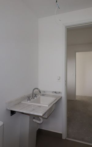 Apartamento à venda com 323m², 3 quartos e 5 vagasBanheiro da Suíte 1
