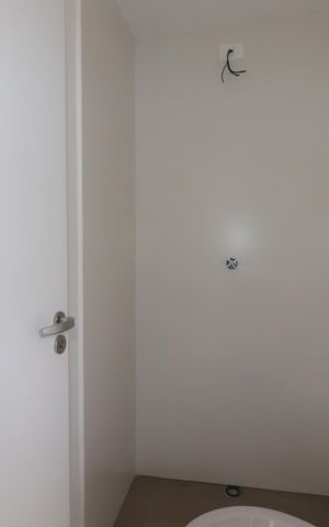Apartamento à venda com 323m², 3 quartos e 5 vagasBanheiro de Serviço