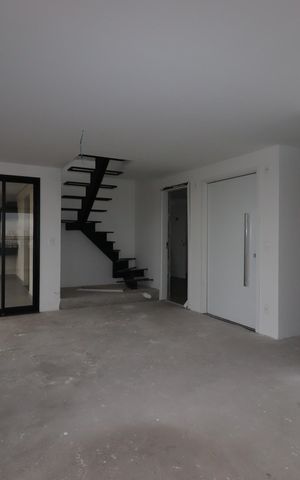 Apartamento à venda com 323m², 3 quartos e 5 vagasSala 1