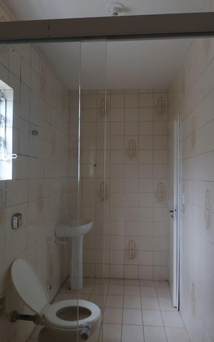 Casa para alugar com 350m², 3 quartos e 2 vagasBanheiro da Suíte