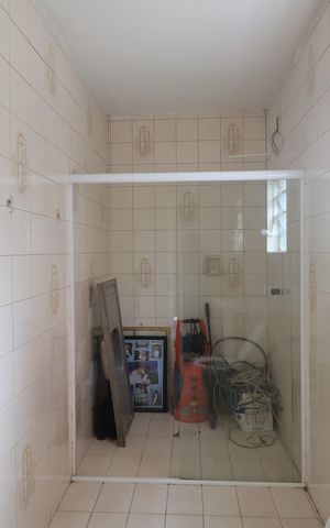 Casa para alugar com 350m², 3 quartos e 2 vagasBanheiro da Suíte