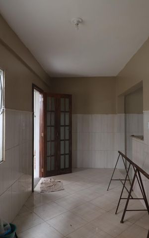 Casa para alugar com 350m², 3 quartos e 2 vagasCozinha