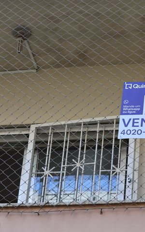 Apartamento à venda com 75m², 2 quartos e 1 vagaPlaca