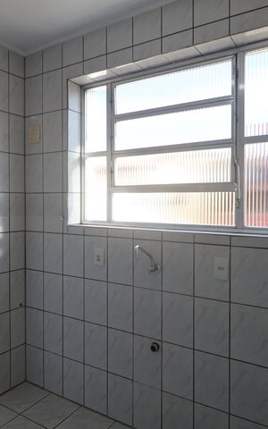 Apartamento à venda com 75m², 2 quartos e 1 vagaCozinha e Área de Serviço