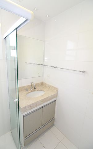 Apartamento para alugar com 82m², 2 quartos e 2 vagasBanheiro Social