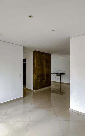Apartamento à venda com 80m², 2 quartos e 2 vagasSala