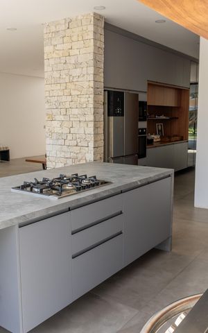 Casa de condomínio para alugar com 535m², 5 quartos e 6 vagas Casa de condomínio para alugar com 535m², 5 quartos e 6 vagasCozinha