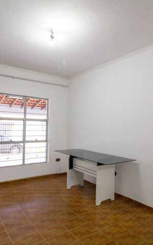 Casa para alugar com 125m², 2 quartos e 2 vagas Casa para alugar com 125m², 2 quartos e 2 vagasSala