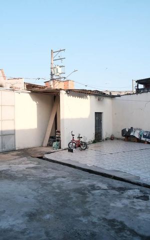 Casa à venda com 179m², 3 quartos e 7 vagasGaragem