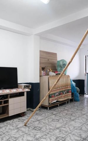 Casa à venda com 179m², 3 quartos e 7 vagasÁrea de Serviço
