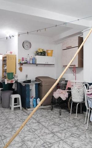 Casa à venda com 179m², 3 quartos e 7 vagasÁrea de Serviço
