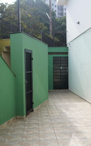 Casa à venda com 300m², 2 quartos e 2 vagasChurrasqueira