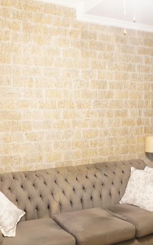 Casa à venda com 300m², 2 quartos e 2 vagasSala