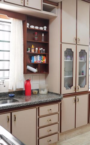 Casa à venda com 300m², 2 quartos e 2 vagasCozinha