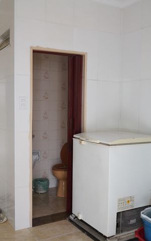 Casa à venda com 300m², 2 quartos e 2 vagasÁrea de Serviço