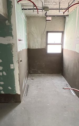 Apartamento à venda com 663m², 3 quartos e 6 vagas Apartamento à venda com 663m², 3 quartos e 6 vagasCozinha / lavabo