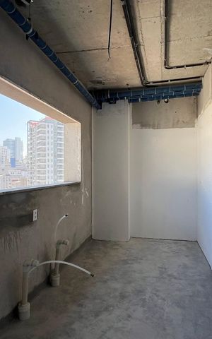 Apartamento à venda com 663m², 3 quartos e 6 vagas Apartamento à venda com 663m², 3 quartos e 6 vagasÁrea de Serviço