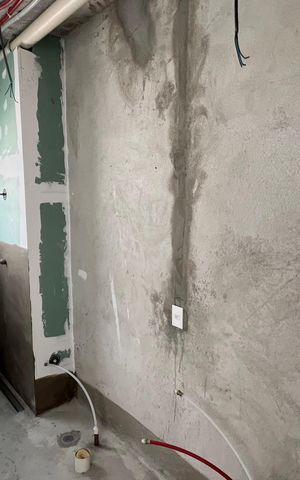 Apartamento à venda com 663m², 3 quartos e 6 vagas Apartamento à venda com 663m², 3 quartos e 6 vagasBanheiro da Suíte 3