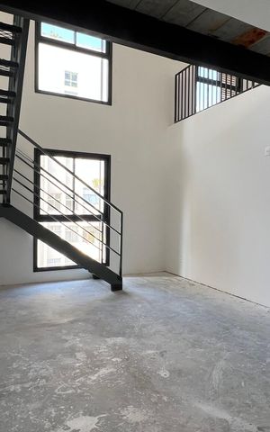 Apartamento à venda com 663m², 3 quartos e 6 vagas Apartamento à venda com 663m², 3 quartos e 6 vagasSala