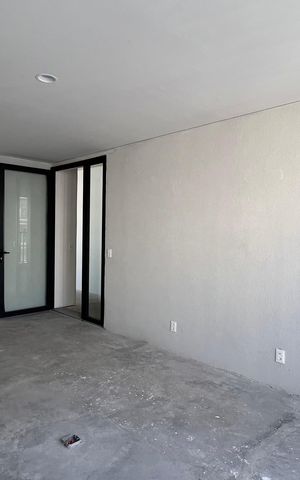 Apartamento à venda com 663m², 3 quartos e 6 vagas Apartamento à venda com 663m², 3 quartos e 6 vagasVaranda 2