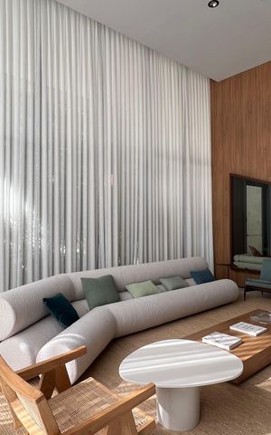 Apartamento à venda com 663m², 3 quartos e 6 vagas Apartamento à venda com 663m², 3 quartos e 6 vagasÁrea comum - Salão de festas