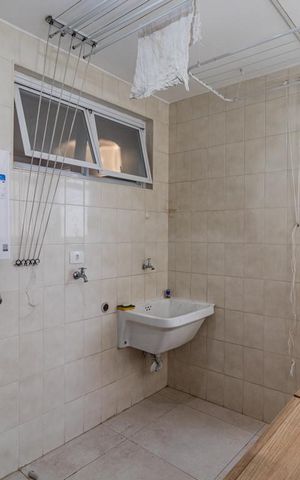 Apartamento à venda com 97m², 3 quartos e 1 vagaÁrea de Serviço