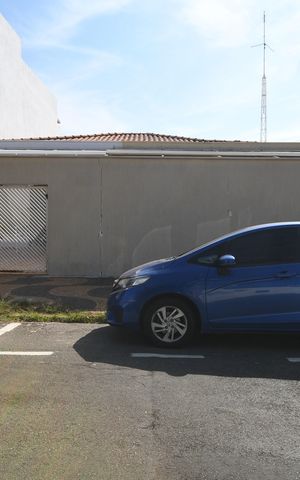 Casa à venda com 450m², 5 quartos e 2 vagasFachada
