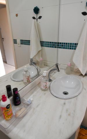 Casa à venda com 450m², 5 quartos e 2 vagasCasa 2 - Banheiro