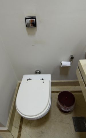 Casa à venda com 450m², 5 quartos e 2 vagasLavabo