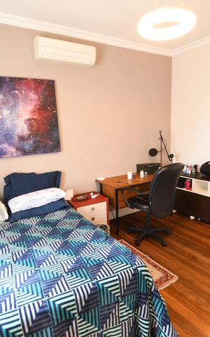Casa à venda com 450m², 5 quartos e 2 vagasQuarto 1