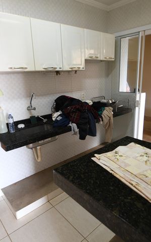 Casa à venda com 450m², 5 quartos e 2 vagasCasa 2 - Cozinha