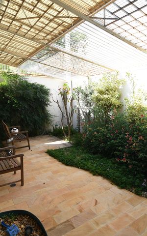 Casa à venda com 450m², 5 quartos e 2 vagasJardim