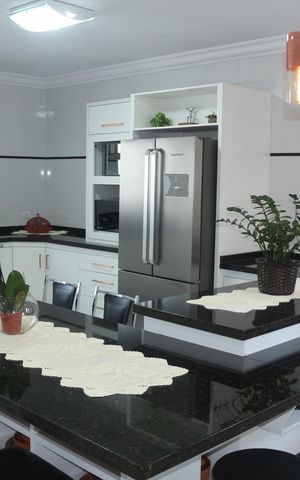 Casa à venda com 358m², 3 quartos e 4 vagasCozinha