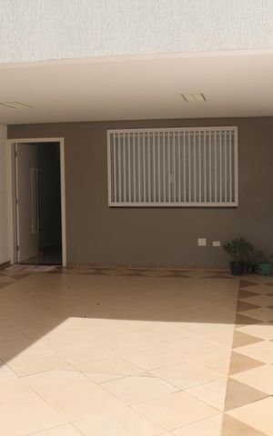 Casa à venda com 358m², 3 quartos e 4 vagasGaragem