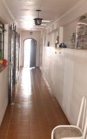 Casa à venda com 140m², 3 quartos e 2 vagasQuintal