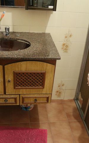 Casa à venda com 140m², 3 quartos e 2 vagasBanheiro da Suíte 2