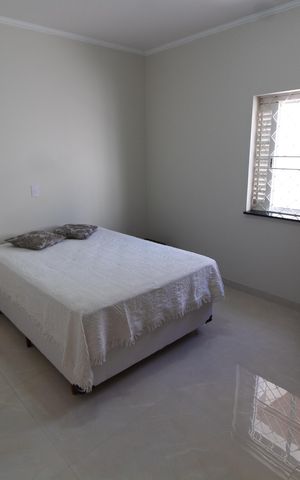 Casa à venda com 212m², 4 quartos e 2 vagasQuarto 3
