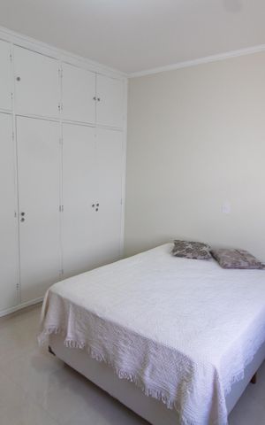 Casa à venda com 212m², 4 quartos e 2 vagasQuarto 3