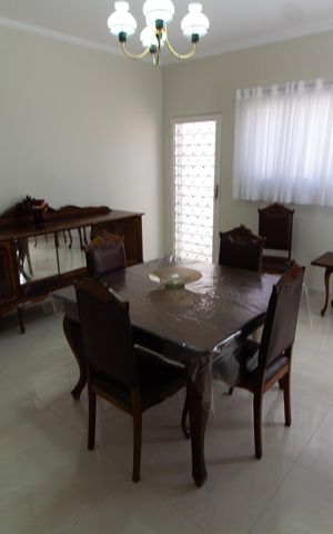 Casa à venda com 212m², 4 quartos e 2 vagasSala de Jantar