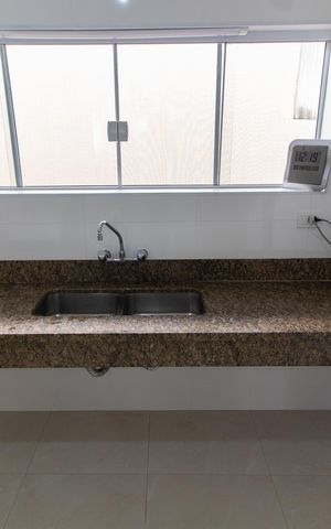 Casa à venda com 212m², 4 quartos e 2 vagasCozinha