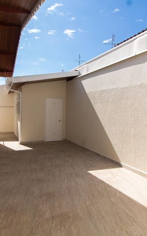 Casa à venda com 212m², 4 quartos e 2 vagasÁrea Externa