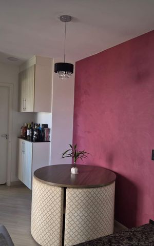 Apartamento à venda com 40m², 1 quarto e 1 vaga Apartamento à venda com 40m², 1 quarto e 1 vagaSala