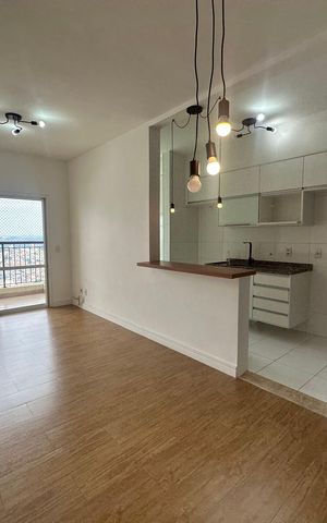 Apartamento para alugar com 68m², 2 quartos e 1 vaga Apartamento para alugar com 68m², 2 quartos e 1 vagaSala